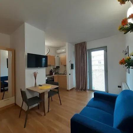 Lotus - Self Check-in Apartman *